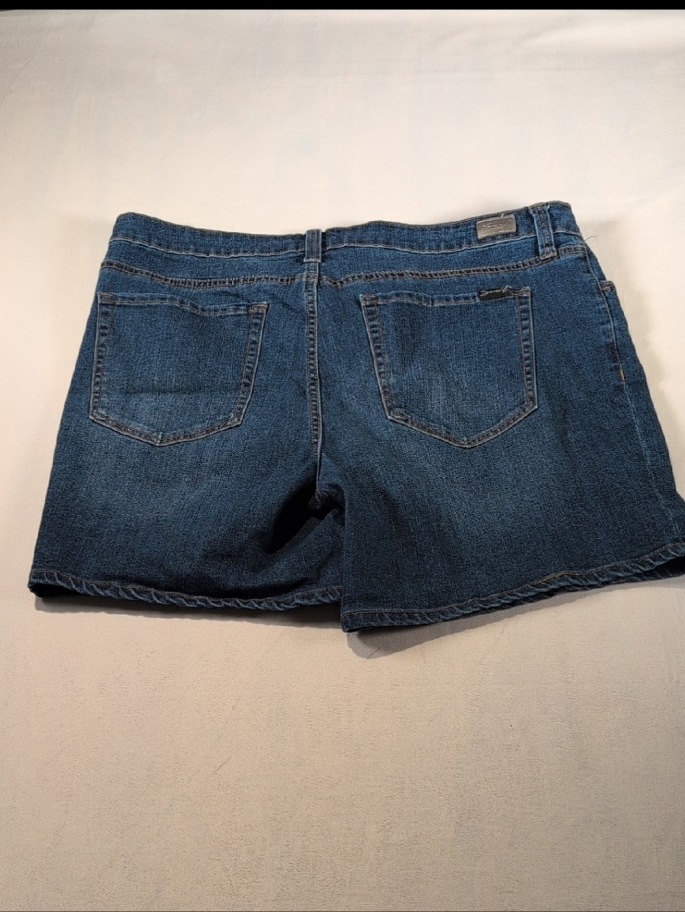 Seven7 Denim Jeans Weekend Shorts Size 16 - Picture 8 of 9